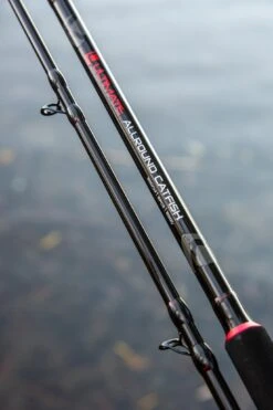 Ultimate Allround Catfish 300cm -Matériel de pêche 118dbeada876c8d2