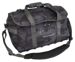 Fox Rage Voyager Camo Holdall M -Matériel de pêche 3bf6ceb10bbcf398
