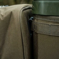 Avid Compound Insulated Pouch L