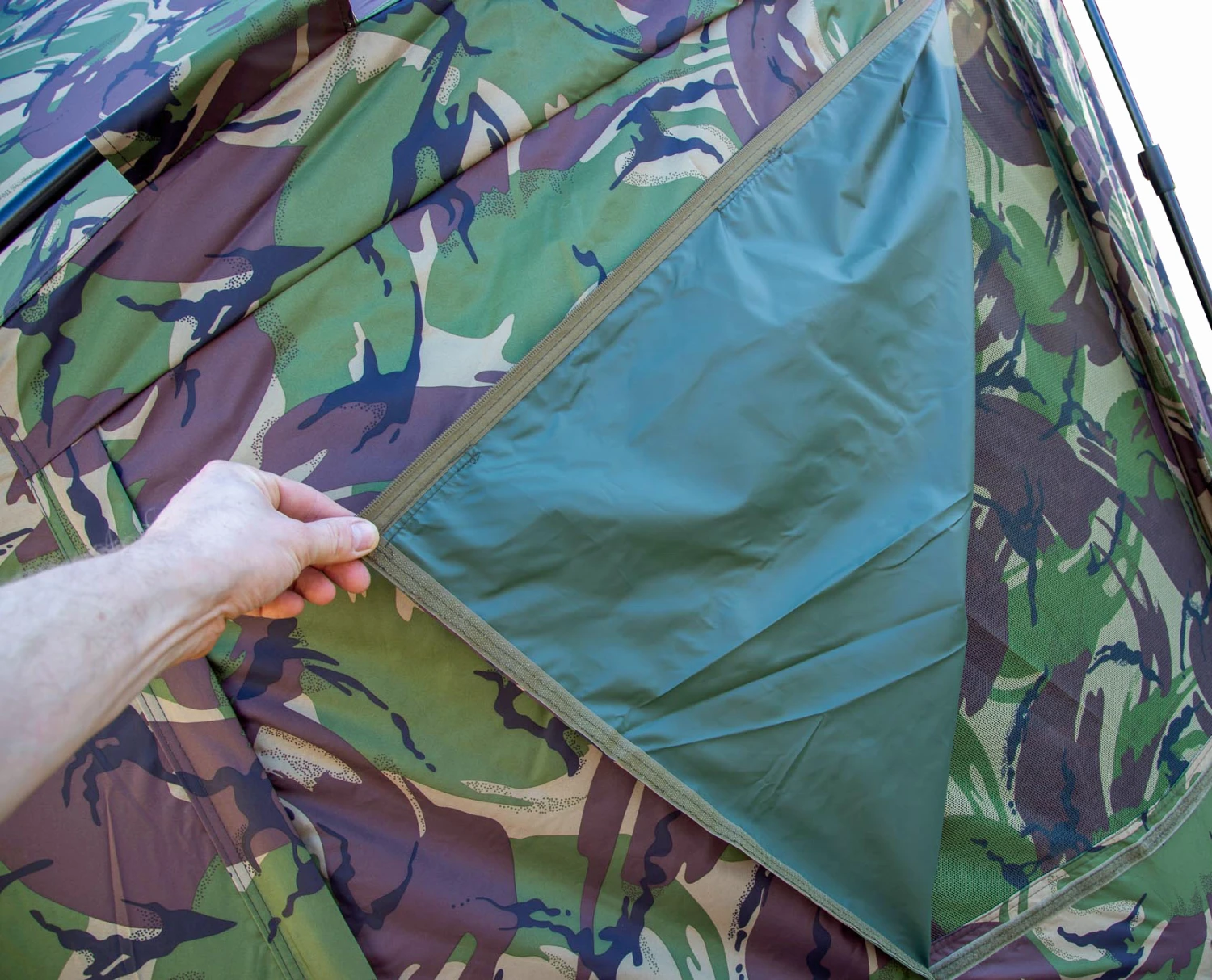 Ultimate Bionic Bivvy DPM Camouflage 1-Man 7 Ultimate Bionic Bivvy DPM Camouflage 1-Man – Image 5