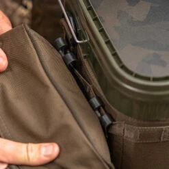 Avid Compound Bucket & Pouch Caddy 26 Avid Compound Bucket & Pouch Caddy -Matériel de pêche f7729e3e92fe3f44