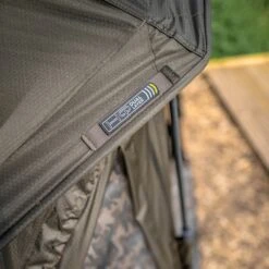 Abri AVID HQ Dual Layer Brolly System -Matériel de pêche fcb622e1a628469b